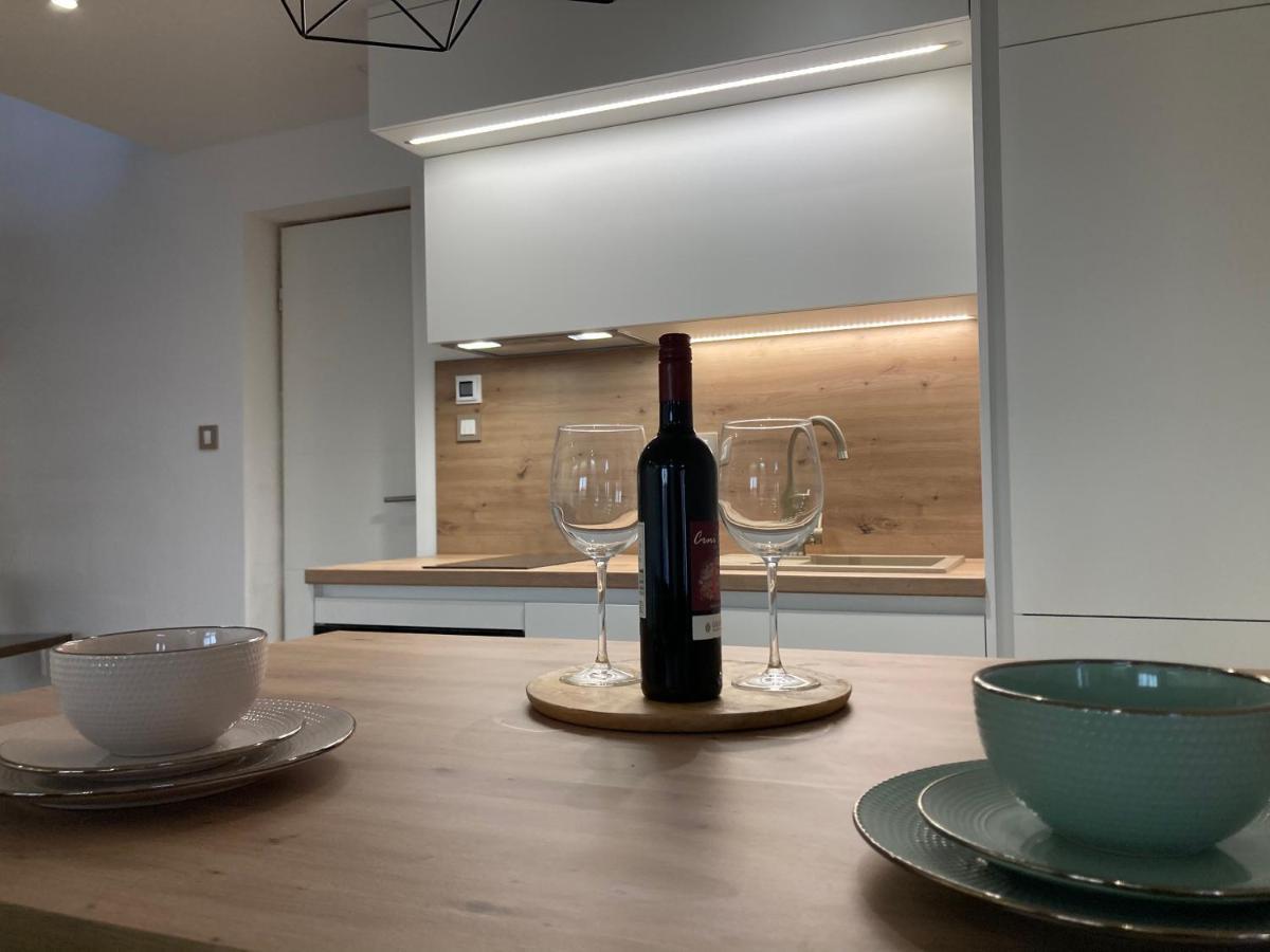 Luxury Nr Apartment *