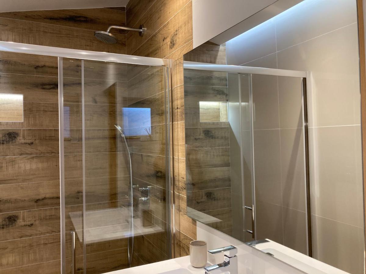 Luxury Nr Apartment